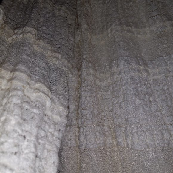 Lace Sleeves Lace Top Elastic Bottom Quarter Sleeves - Picture 3 of 4